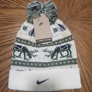 NWT NIKE HAT